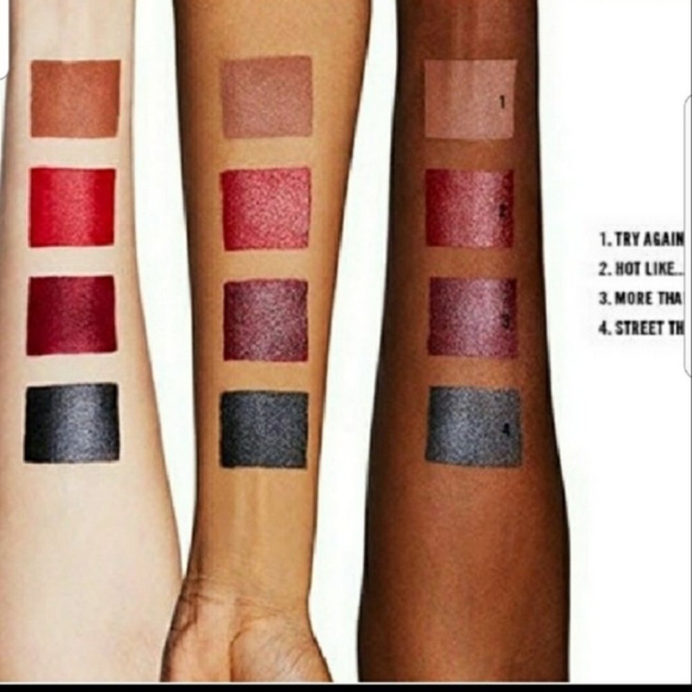 ❤️☃️🆕️ MAC x Aaliyah Hot Like L.E. Lipstick - Picture 5 of 8
